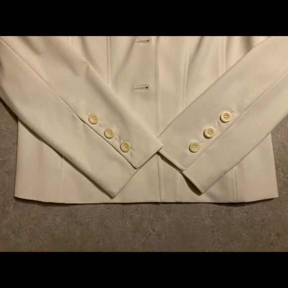 👛 Retro(2002) ivory suit (blazer/skirt) by i.e., 10 - Picture 9 of 16